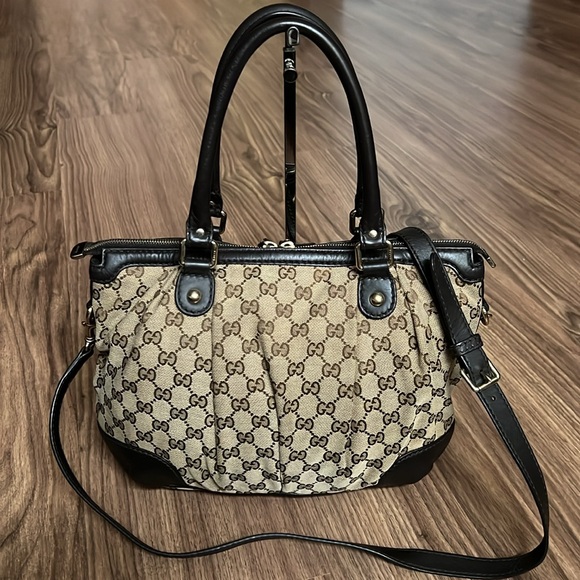 A 237 - 💯% authentic Gucci shoulder bag - Picture 2 of 16